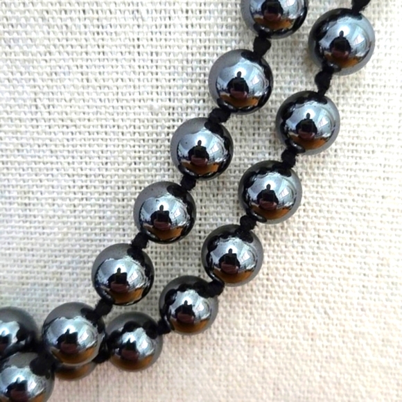 Hematite Hand Knotted Necklace - Picture 2 of 3